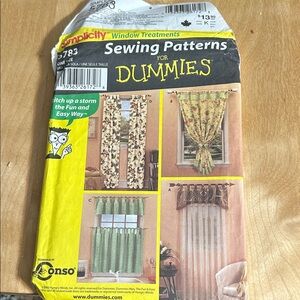 Simplicity Sewing pattern 4 types curtains and valance. Uncut. Instructions.